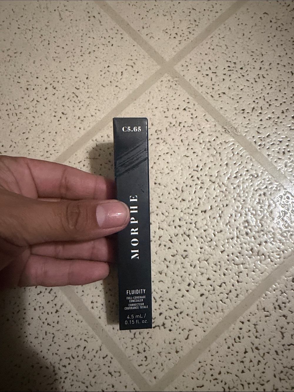Morphe Fluidity Full-Coverage Concealer C5.65 -